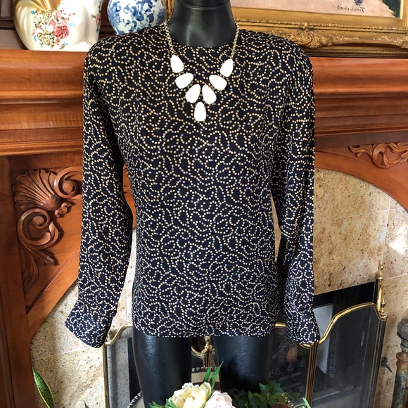 Anne Klein Tops - Vintage Silk Anne Klein 2 Navy Blue Top